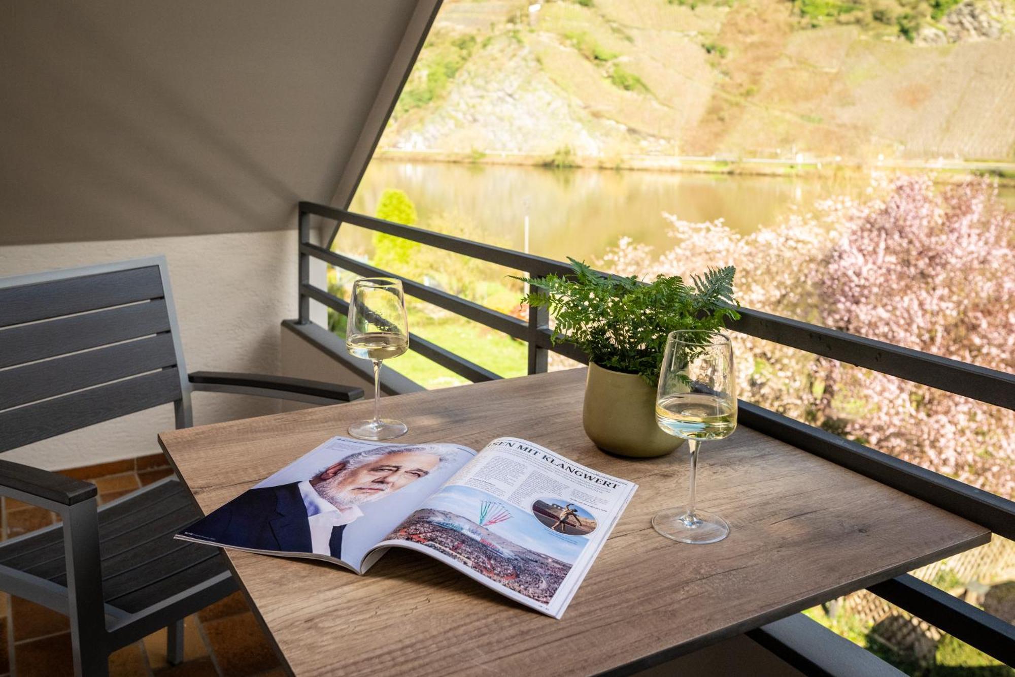 Uferdeck - Boutique Hotel Traben-Trarbach Extérieur photo